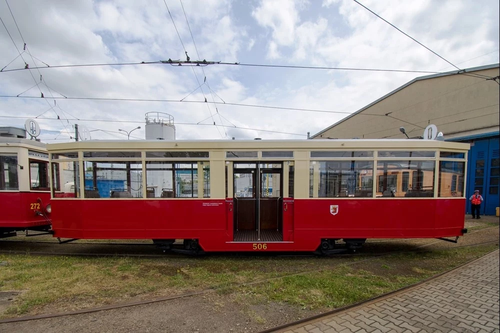 Zabytkowy tramwaj Wismar nr 506 w Krakowie.