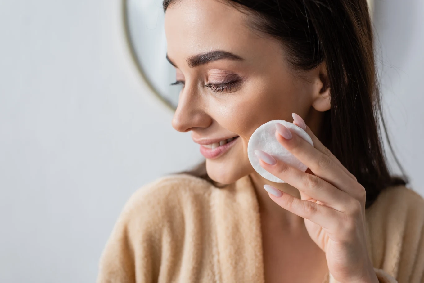 Ważne jest dokładne oczyszczenie skóry