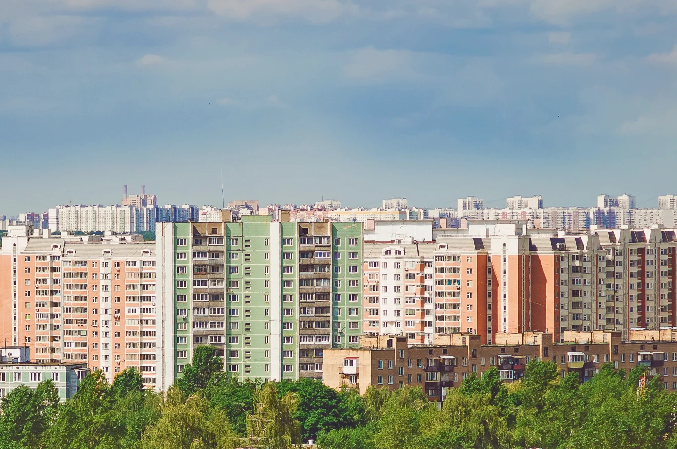 Bloki z wielkiej płyty miały przetrwać 70 lat. Ile przetrwają współczesne osiedla? Bloki z wielkiej płyty miały przetrwać 70 lat. Ile przetrwają współczesne osiedla?