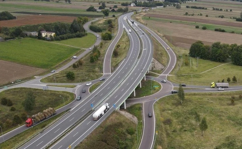 Nowy odcinek drogi S12 powstanie od Chełma do MOP Teosin Nowy odcinek drogi S12 powstanie od Chełma do MOP Teosin