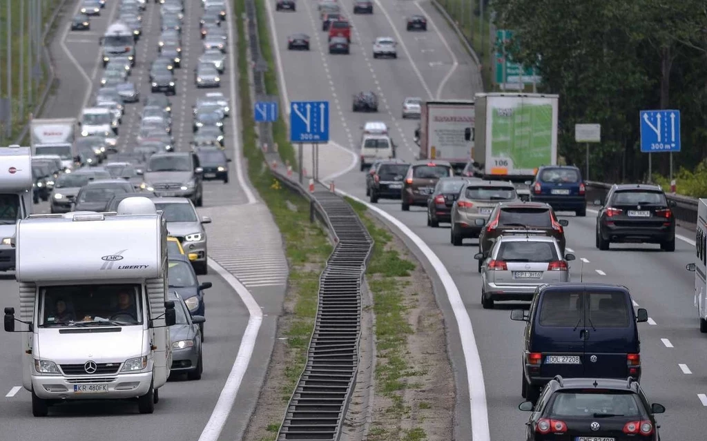 W długi weekend obowiązują zakazy dla ciężarówek