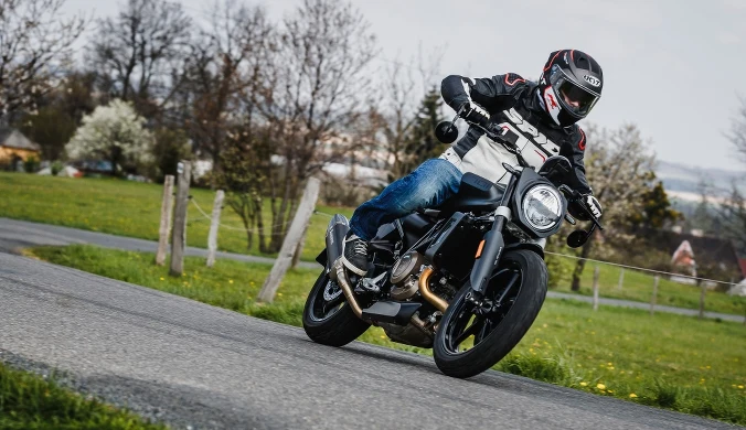 Prawo jazdy kategorii B pozwala na jazdę nie tylko motocyklami z silnikami 125 ccm