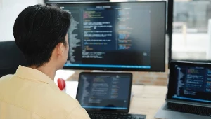 Skuteczne zarządzanie informacjami o klientach i od klientów, a także ich analiza prowadzą do lepszego rozpoznania potrzeb