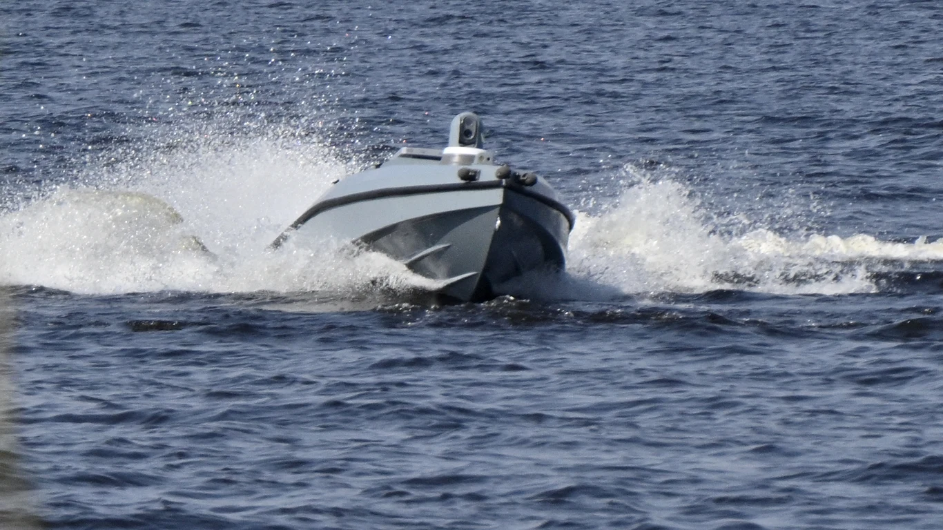 Rosjanie zaatakowali ukraińskie drony morskie Rosjanie zaatakowali ukraińskie drony morskie