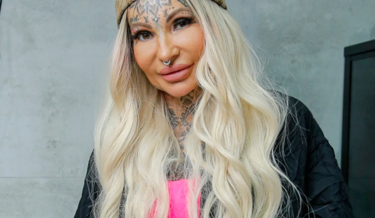 Adrianna Eisenbach Adrianna Eisenbach