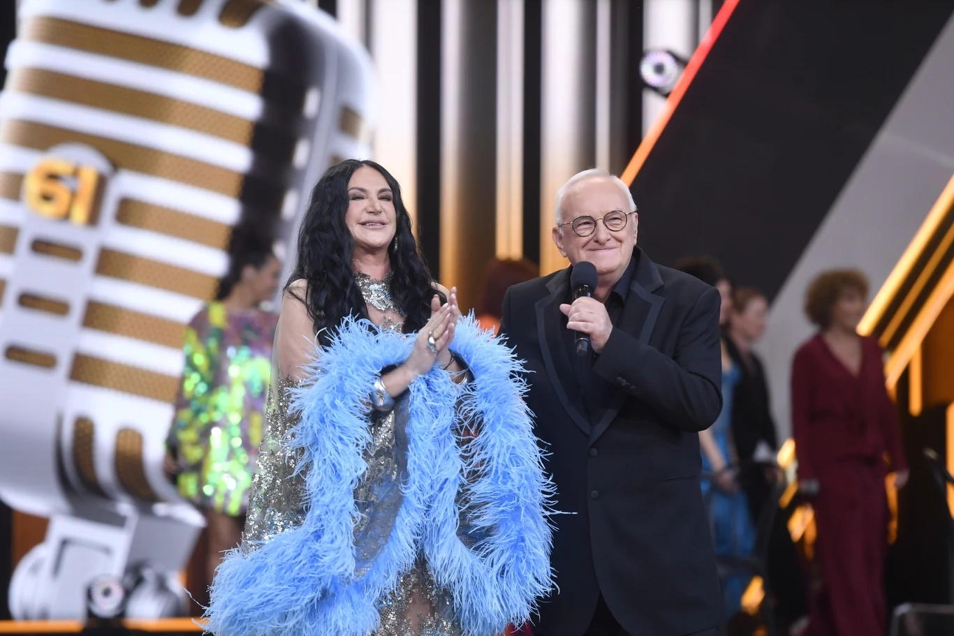 Kayah i prowadzący koncert "Zakochani są wśród nas" Jacek Cygan Kayah i prowadzący koncert "Zakochani są wśród nas" Jacek Cygan