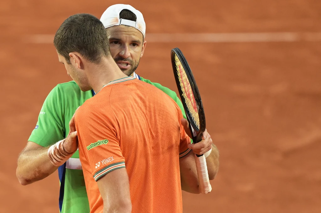 Grigor Dimitrow i Hubert Hurkacz dziękują sobie po meczu Grigor Dimitrow i Hubert Hurkacz dziękują sobie po meczu