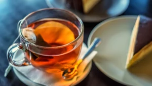 Czarna herbata jest nie tylko bardzo smaczna, lecz także ma mnóstwo właściwości zdrowotne 