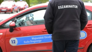 Egzaminatorzy na prawo jazdy chcą zmian w ograniczających ich przepisach