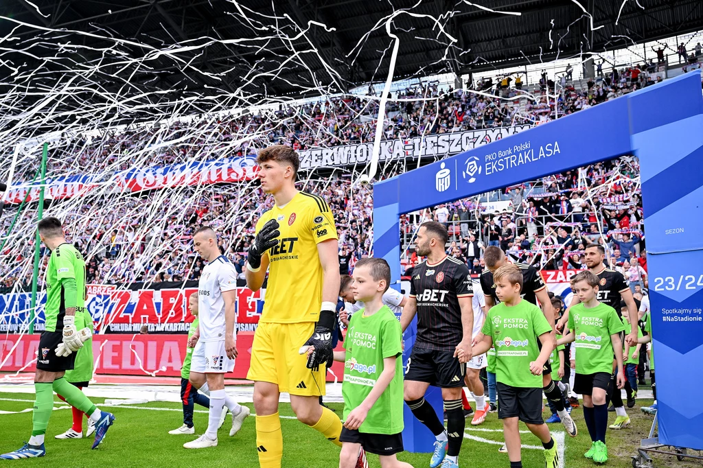 Aleksander Bobek liczy na transfer do Serie A Aleksander Bobek liczy na transfer do Serie A