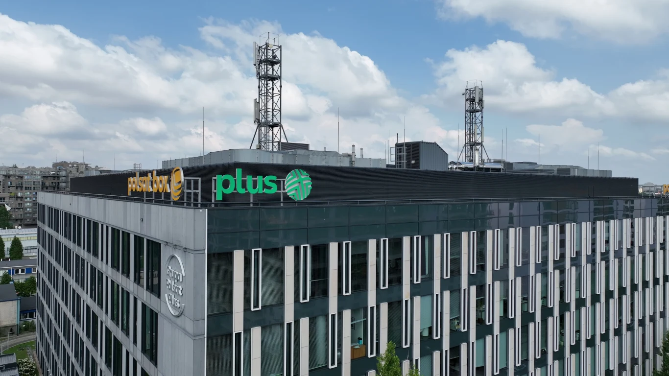 Plus, Ericsson i GlobalLogic partnerami we wdrożeniu prywatnej sieci 5G. Plus z zaufaniem blisko 20 mln klientów super szybkiego internetu stacjonarnego