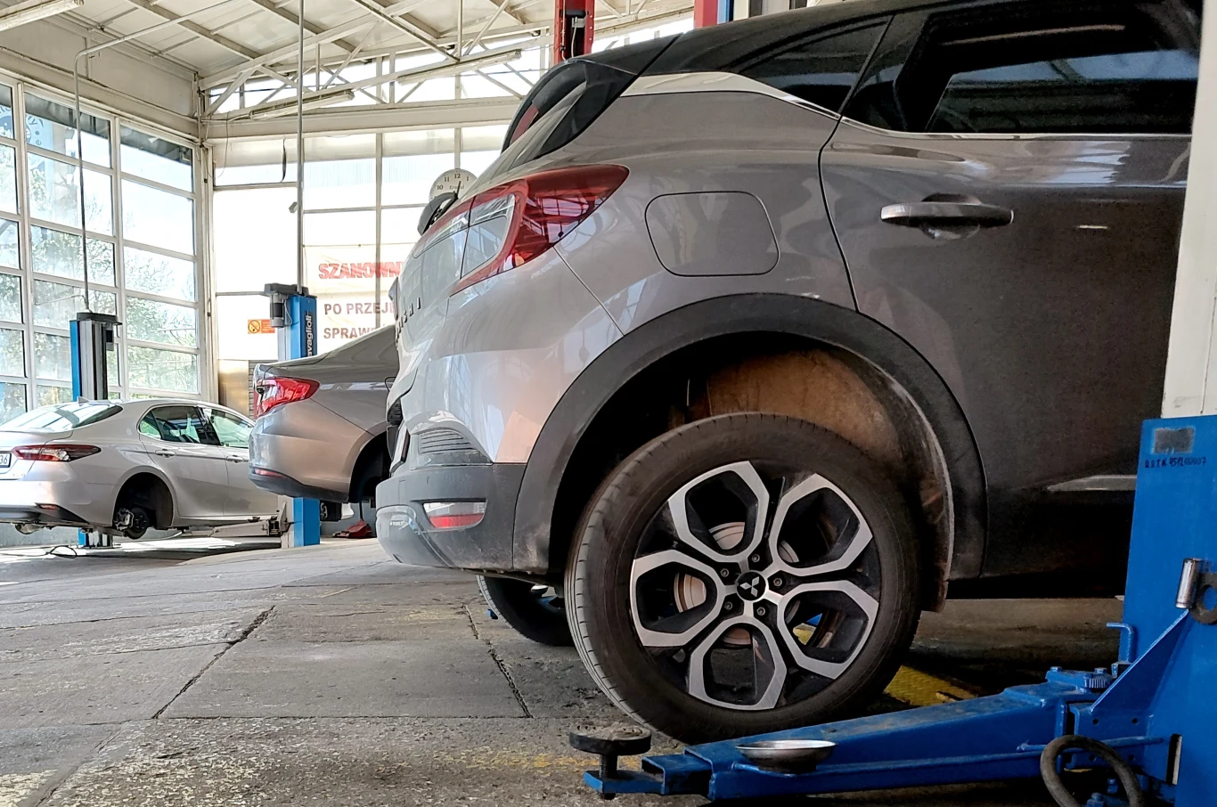 Losowe przypadki, czyli kłopoty z przebitymi oponami to jedyne nieplanowane wydatki związane z użytkowaniem ASX-a