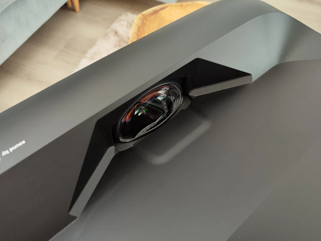 Epson EH-LS650