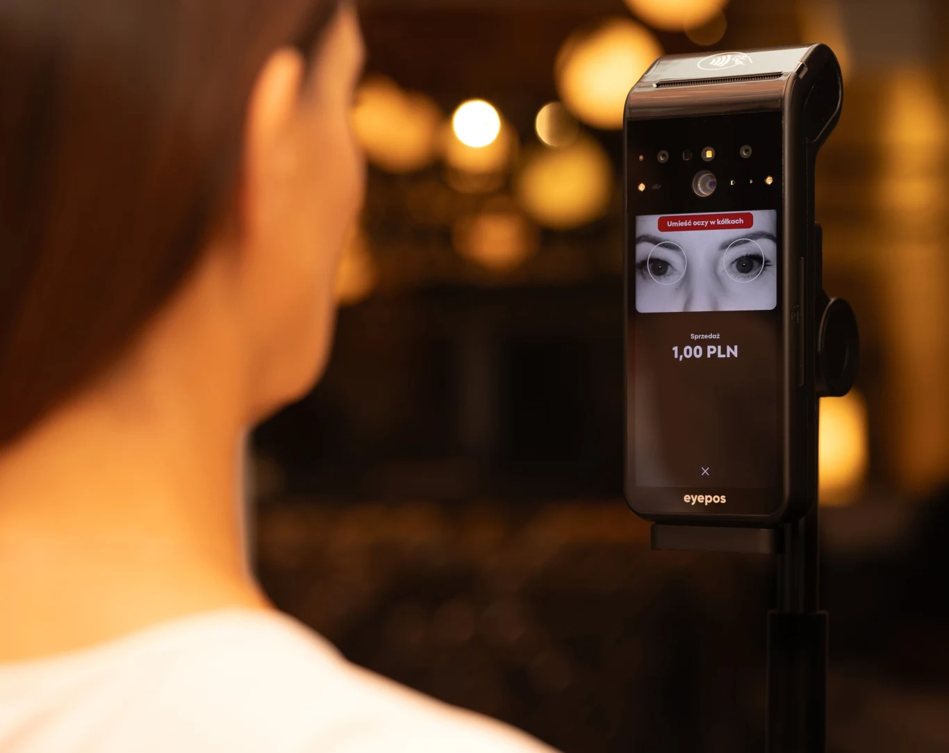 Płacić za pomocą spojrzenia będzie można przy specjalnym terminalu Płacić za pomocą spojrzenia będzie można przy specjalnym terminalu