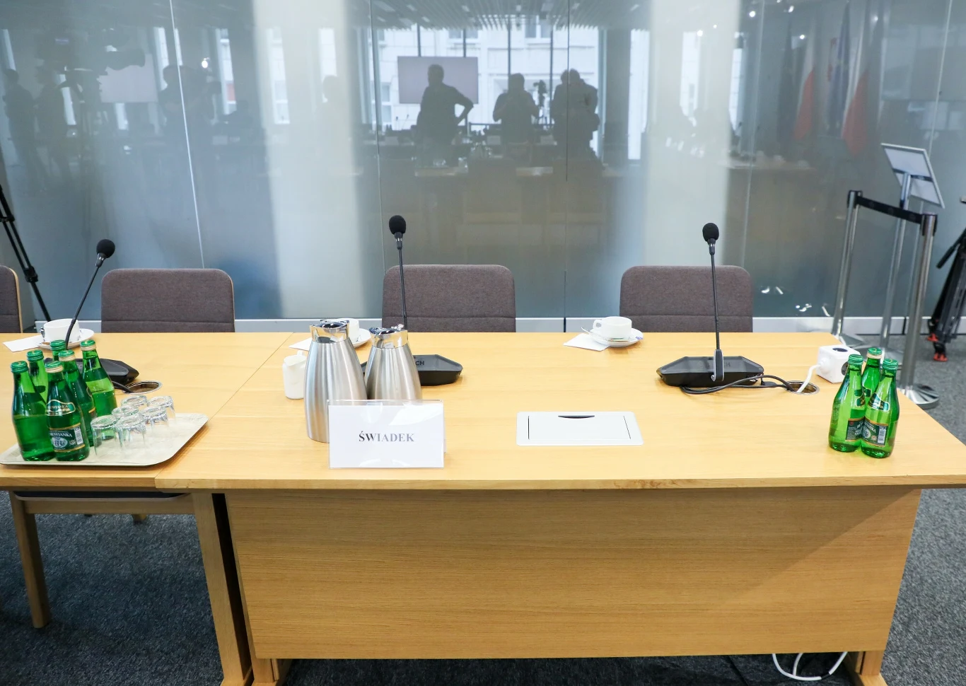 Daniel Obajtek ponownie nie stawił się na przesłuchaniu komisji śledczej ds. afery wizowej Daniel Obajtek ponownie nie stawił się na przesłuchaniu komisji śledczej ds. afery wizowej