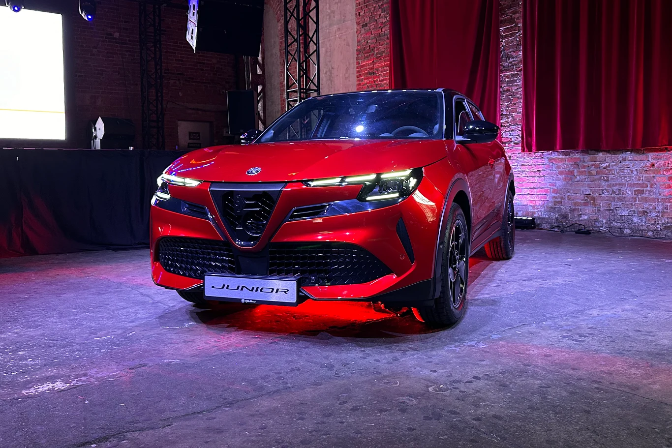 Alfa Romeo Junior debiutuje w Polsce. Widzieliśmy na żywo włoską nowość
