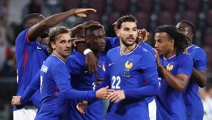 Po golu Randala Kolo Muaniego wicemistrzowie świata prowadzili 1-0