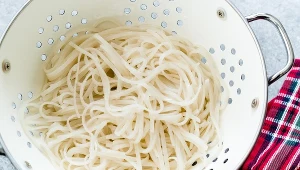 Bezkaloryczny makaron konjac stał się hitem wśród osób na diecie IG