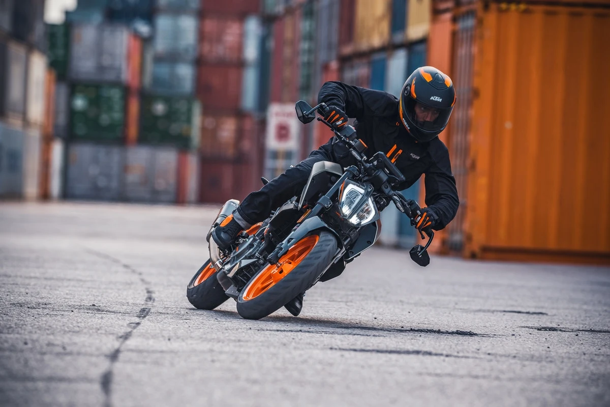 KTM Duke 125