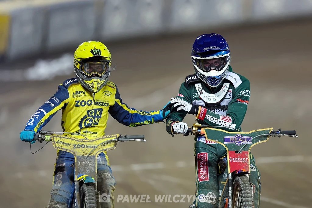 Jaimon Lidsey i Mikkel Michelsen.