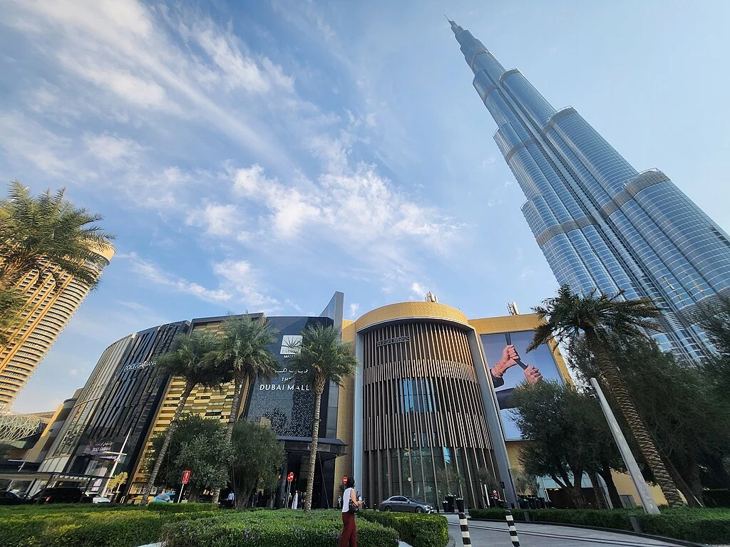 Dubai Mall w sąsiedztwie Burdż Chalifa 