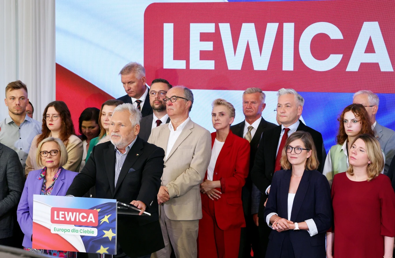 Lewica zawiesiła kampanię. Powodem śmieć żołnierza na granicy polsko-białoruskiej Lewica zawiesiła kampanię. Powodem śmieć żołnierza na granicy polsko-białoruskiej