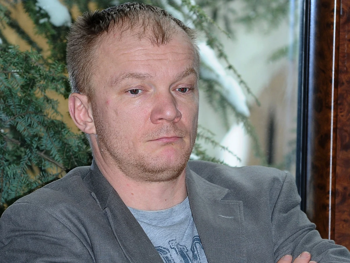 Eryk Lubos Eryk Lubos