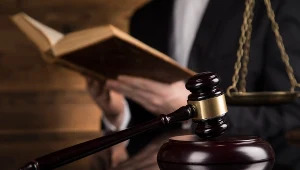 Kto dziedziczy spadek, gdy spadkobierca umiera? Oto kolejność