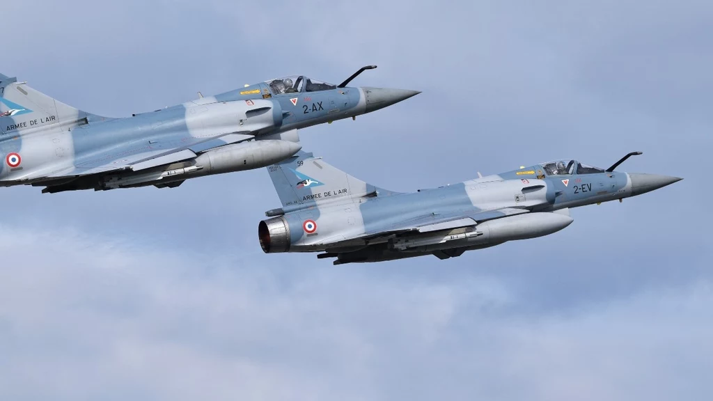 Francuskie myśliwce Mirage 2000-5 Francuskie myśliwce Mirage 2000-5