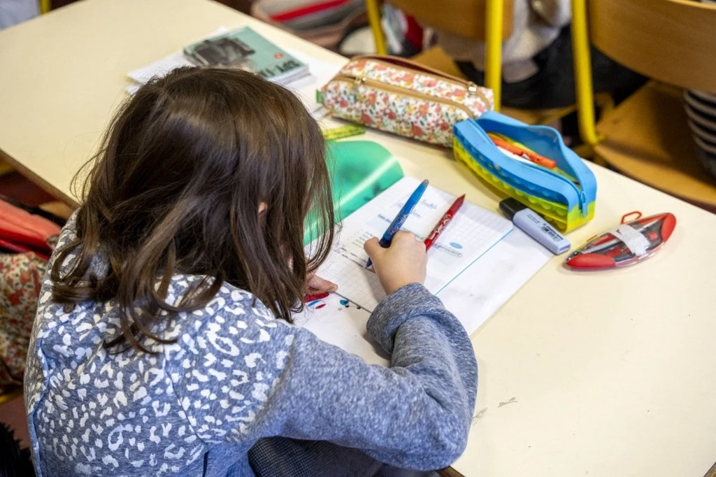 Najmłodsza tegoroczna maturzystka we Francji ma dziewięć lat Najmłodsza tegoroczna maturzystka we Francji ma dziewięć lat