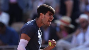 Pięć setów i wiele zwrotów akcji. Triumf Alcaraza, bolesny finał dla Niemca