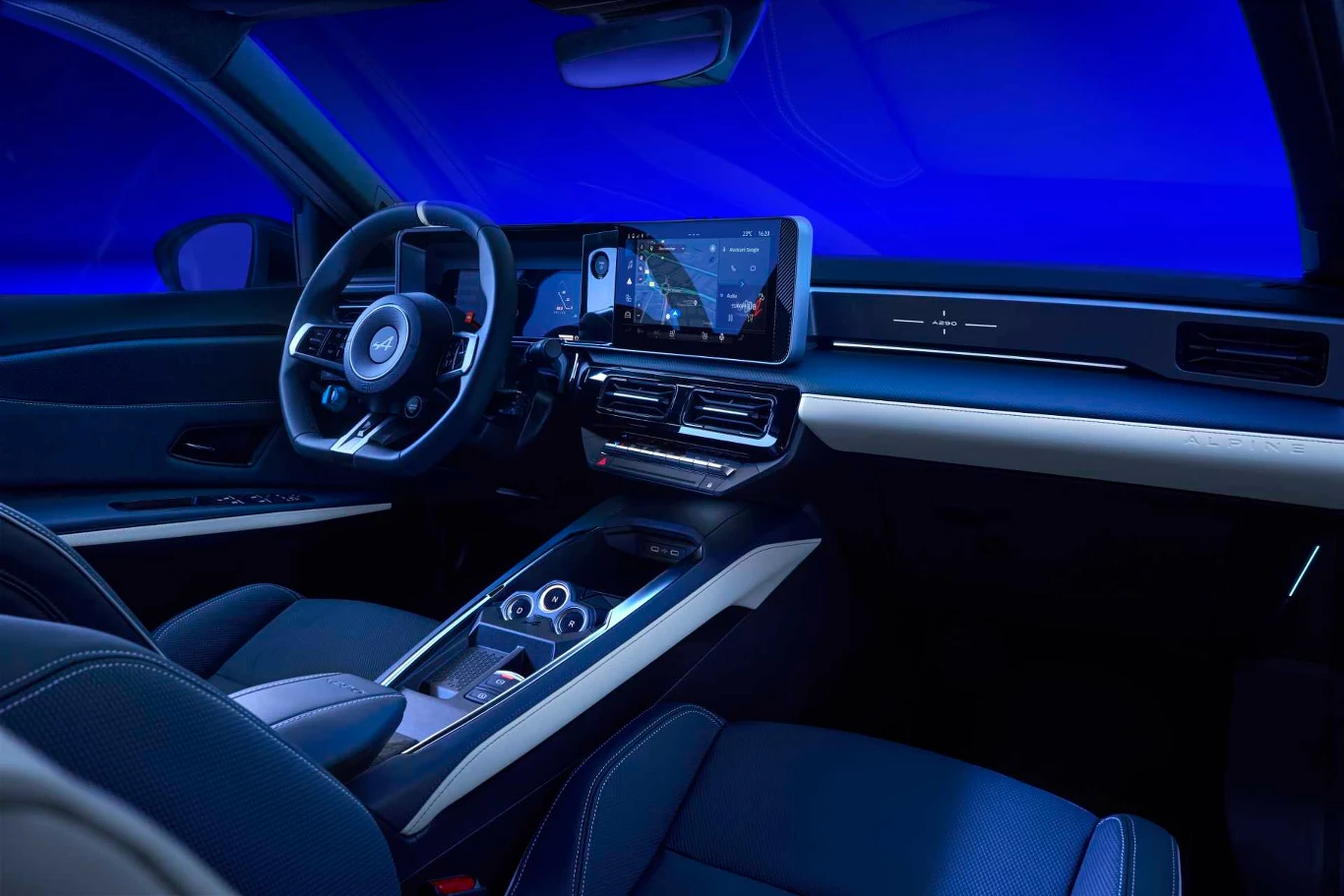 Zainstalowane oprogramowanie ma pomagać kierowcy w podnoszeniu umiejętności.