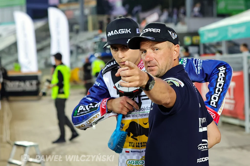 Bartosz Smektała z trenerem Rafałem Okoniewskim. Bartosz Smektała z trenerem Rafałem Okoniewskim.