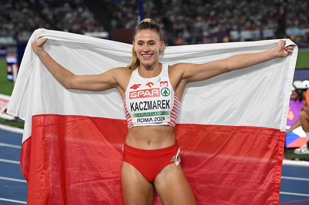 Natalia Kaczmarek zdobyła złoty medal ME w biegu na 400 m i do tego pobiła rekord Polski - 48,98 sek. Natalia Kaczmarek zdobyła złoty medal ME w biegu na 400 m i do tego pobiła rekord Polski - 48,98 sek.