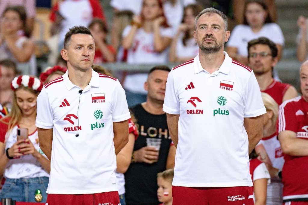 Paweł Rusek (z lewej) współpracuje w reprezentacji Polski z Nikolą Grbiciem Paweł Rusek (z lewej) współpracuje w reprezentacji Polski z Nikolą Grbiciem