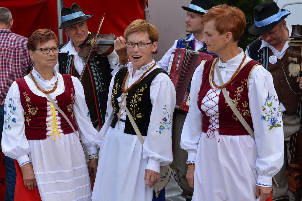 Jarmark Wdzydzki - najwieksza na Kaszubach letnia impreza folklorystyczna
