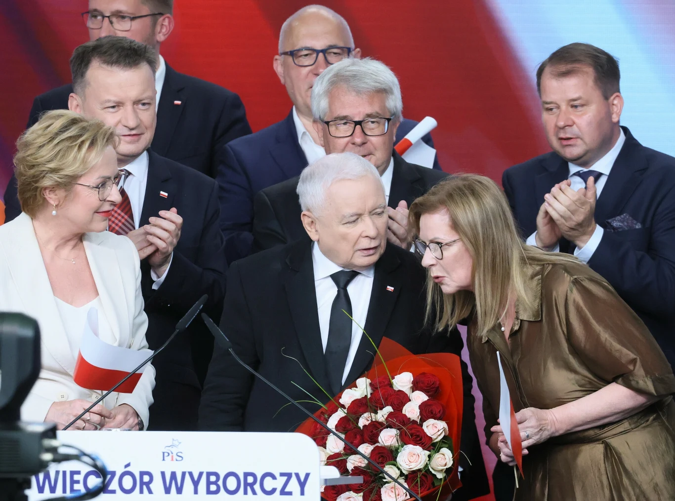 Politycy PiS w trakcie wieczoru wyborczego Politycy PiS w trakcie wieczoru wyborczego