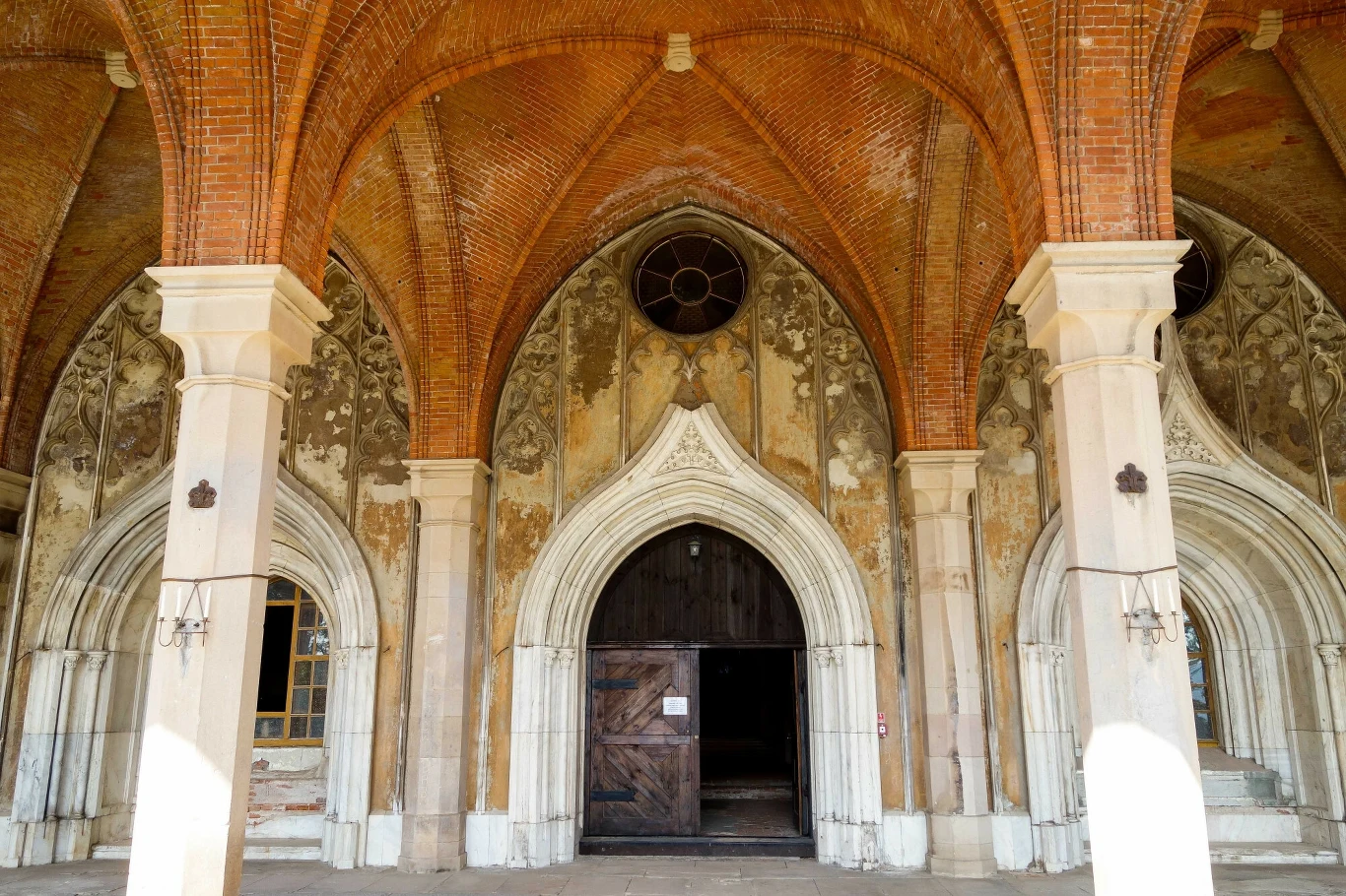 Wnętrza Pałacu w Kamieńcu Ząbkowickim.