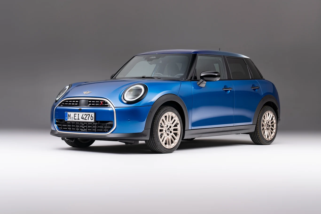 Nowy MINI Cooper 5D