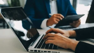 Proces zastępowania papierowych listów poleconych e-Doręczeniami będzie rozłożony w czasie