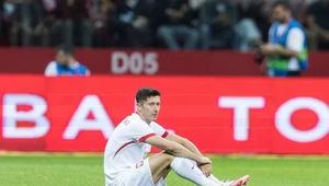 Robert Lewandowski nabawił się kontuzji w meczu z Turcją