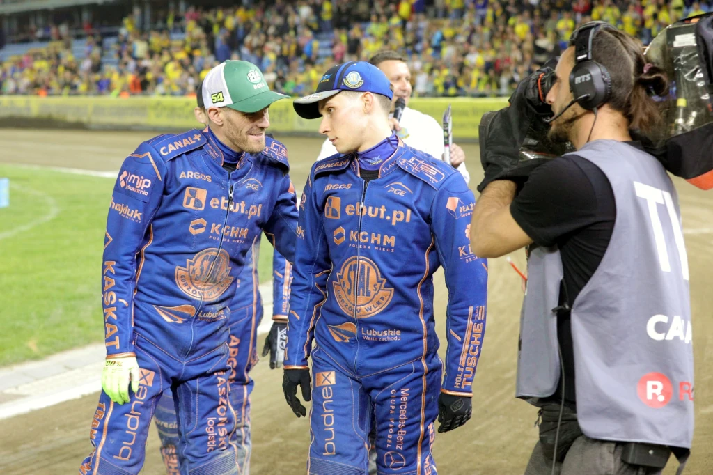 Martin Vaculik i Jakub Miśkowiak po meczu. Martin Vaculik i Jakub Miśkowiak po meczu.