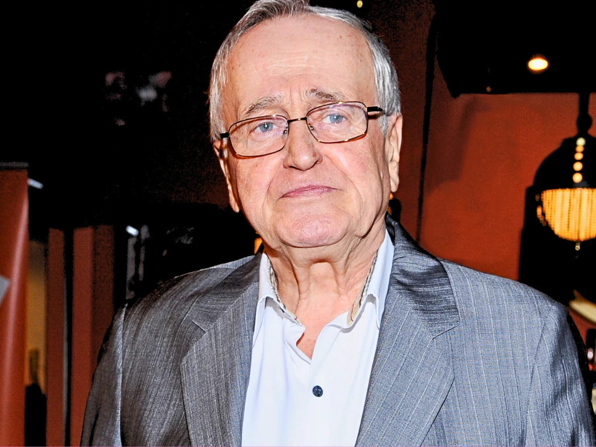 Jan Nowicki Jan Nowicki