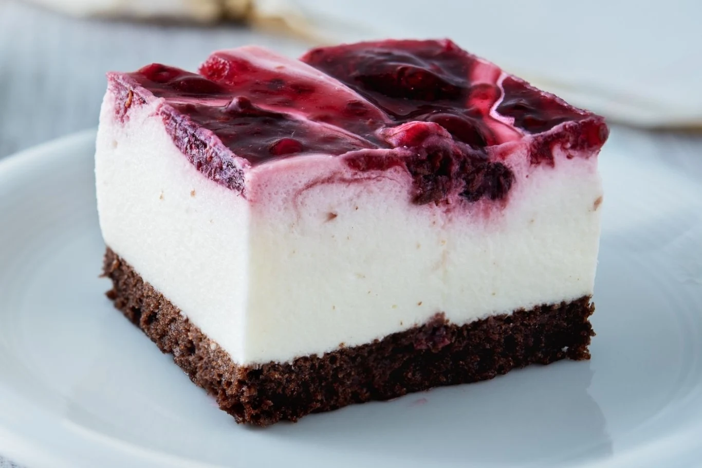 Ciasto katechetka sprawdzi się zarówno na rodzinną uroczystość, jak i do popołudniowej kawy Ciasto katechetka sprawdzi się zarówno na rodzinną uroczystość, jak i do popołudniowej kawy