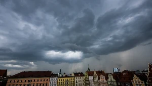Niebezpieczna pogoda w Polsce. Burze się przemieszczają