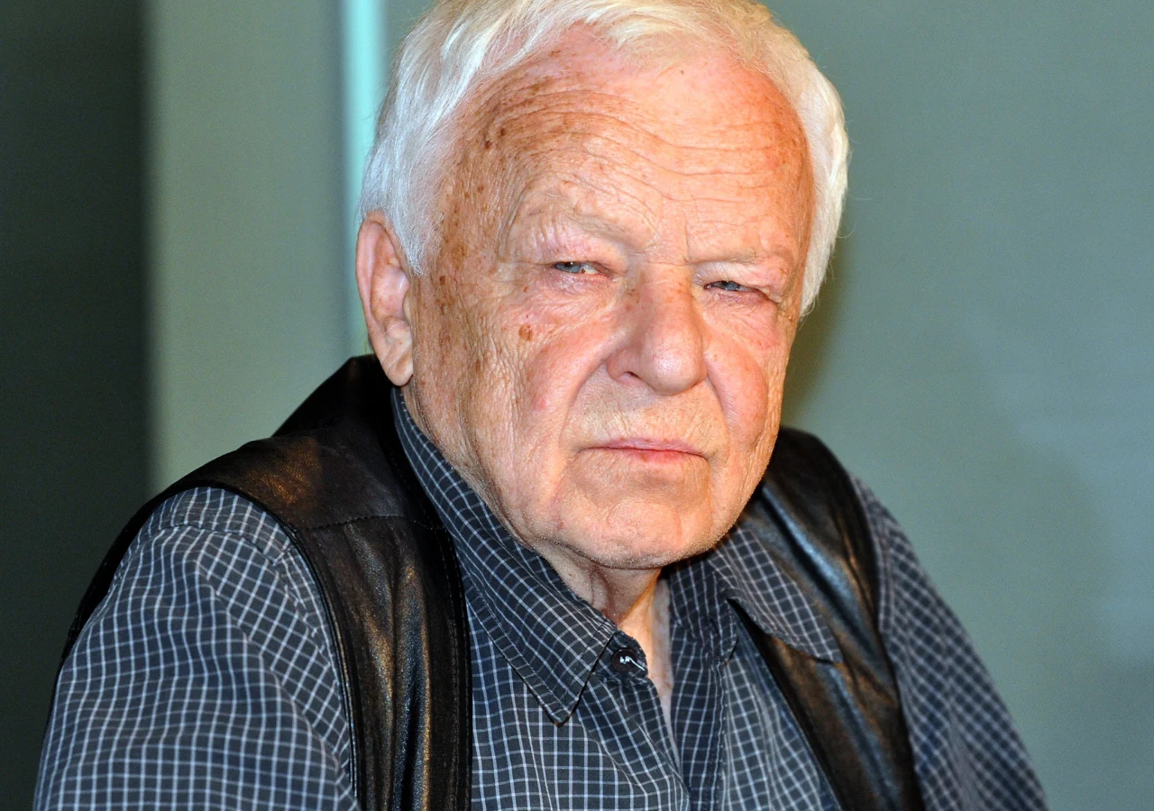 Marian Opania Marian Opania