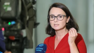 Projekt ustawy o ochronie zwierząt zakłada odszkodowania dla hodowców oraz odprawy dla pracowników ferm futerkowych - poinformowała Kamila Gasiuk-Pihowicz z KO