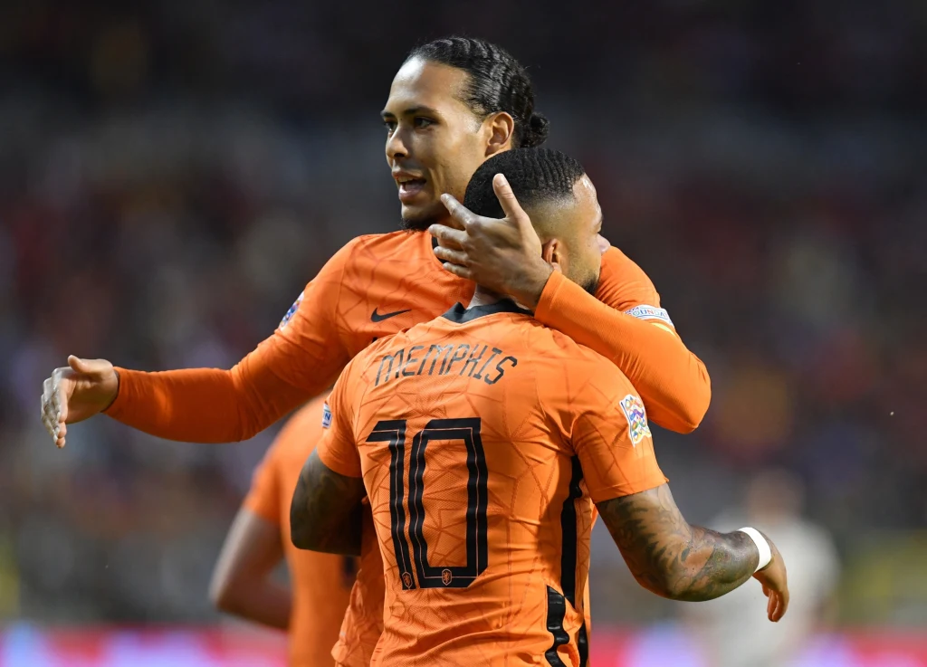 Virgil van Dijk i Memphis Depay Virgil van Dijk i Memphis Depay