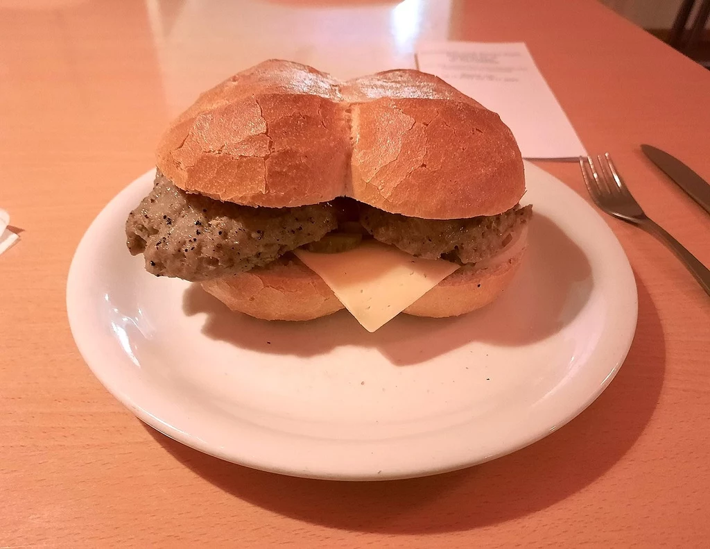 Griletta - enerdowski hamburger Griletta - enerdowski hamburger