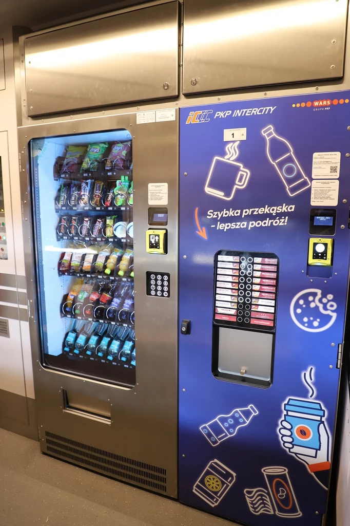 Automat vendingowy z wagonów PKP Intercity.